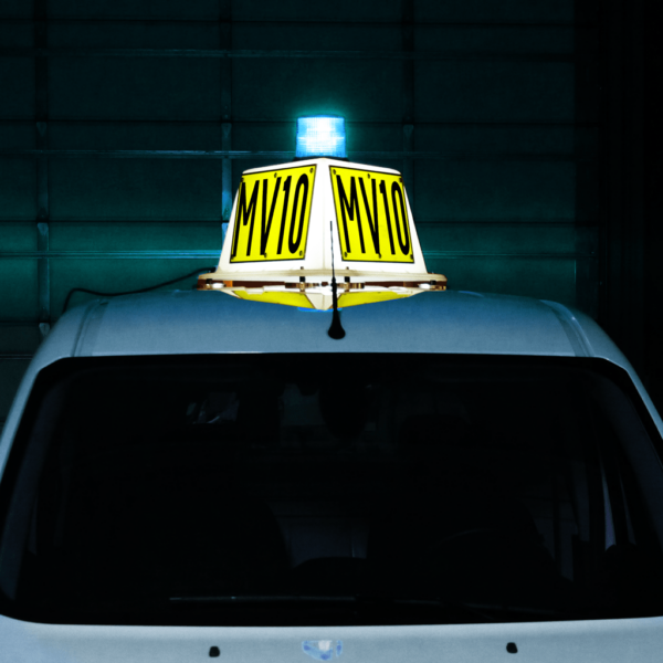 NVIZN 3 Sided Heavy Duty Plastic Vehicle ID with Blue Strobe