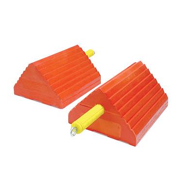 TORO 15-Ton Polyurethane Wheel Chock, 15 Ton GVW, Fits 27-32" Tire Diameter. (Single)